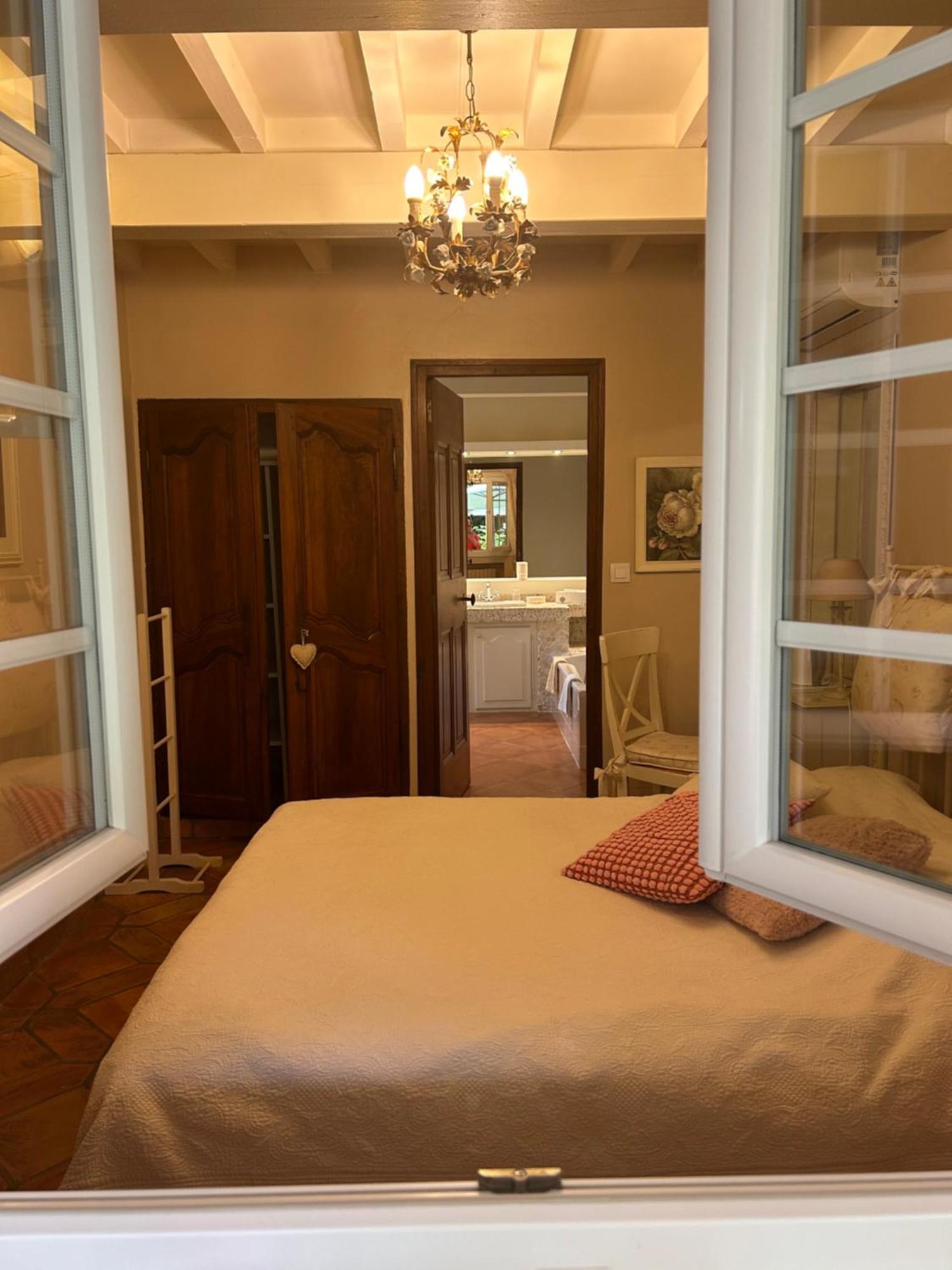 La Villa Rosalie Ventabren Luaran gambar